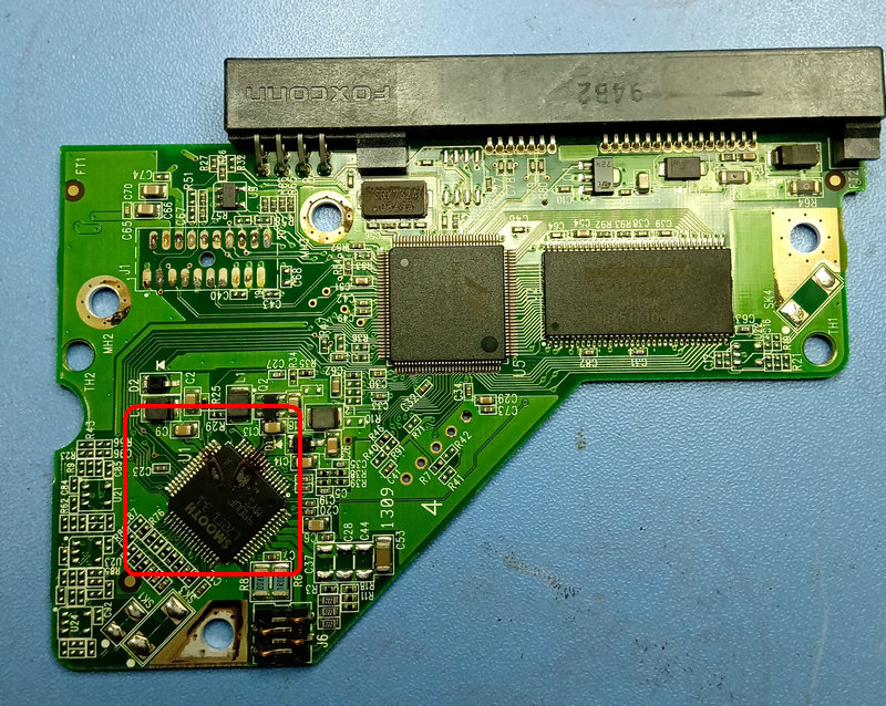 西数 WD3200AAJS WD3200AAKS电源接错电路板烧坏磁头短路数据恢复案例-图片1