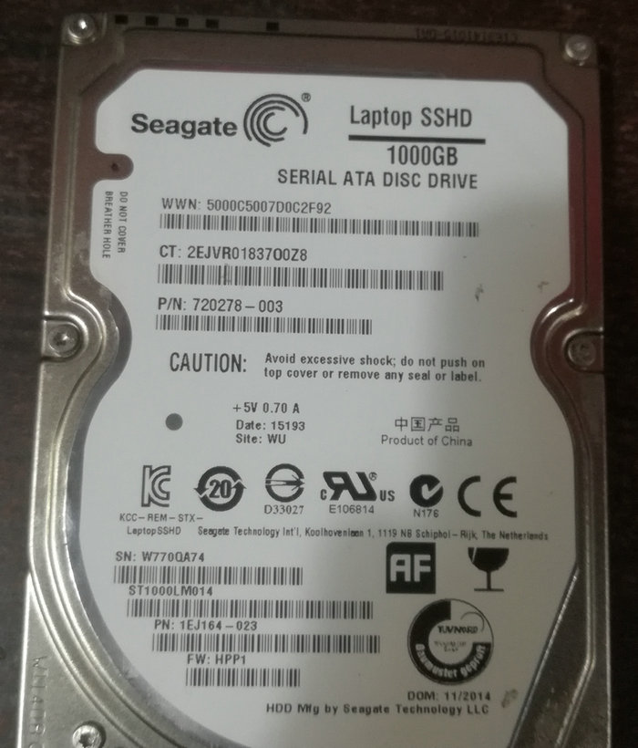Seagate/希捷硬盘ST10000LM14-1ER164-SSHD不转混合盘通病数据恢复案例-图片1